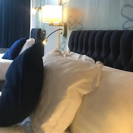 Rickerby Grange Guest house 4*