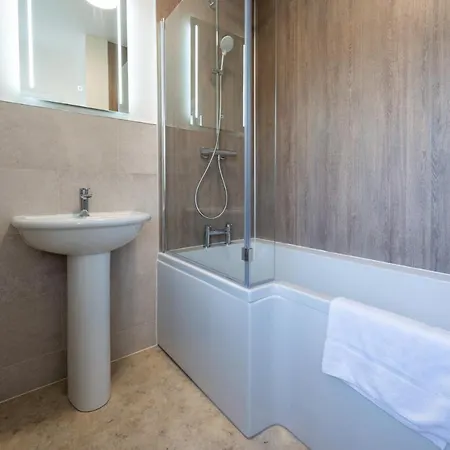 Rickerby Grange Guest house 4*